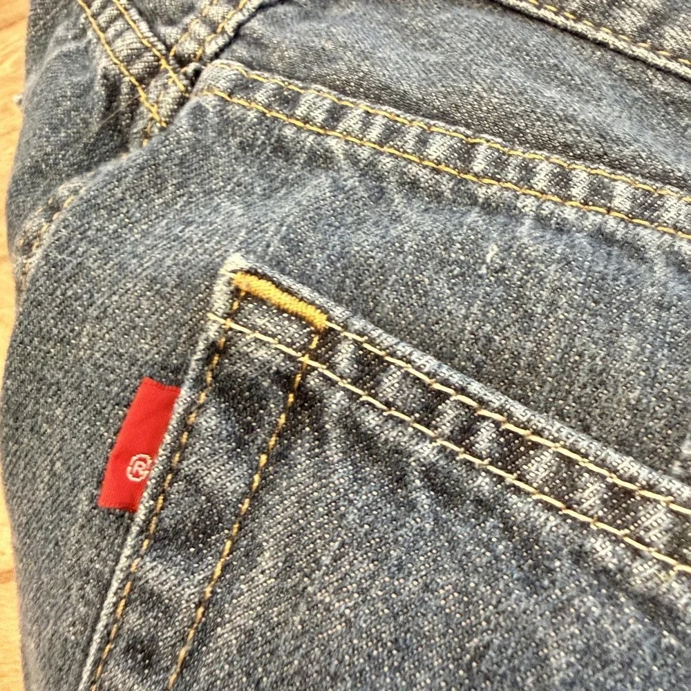 Levis 505 Jeans Mens 34x32 Blue Denim Straight Leg Regular Fit Medium Wash